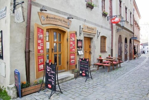 Гостиница Hotel Švamberský dům в Чески Крумлове