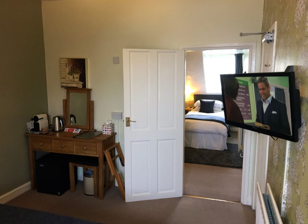Фото Westwood Guest House