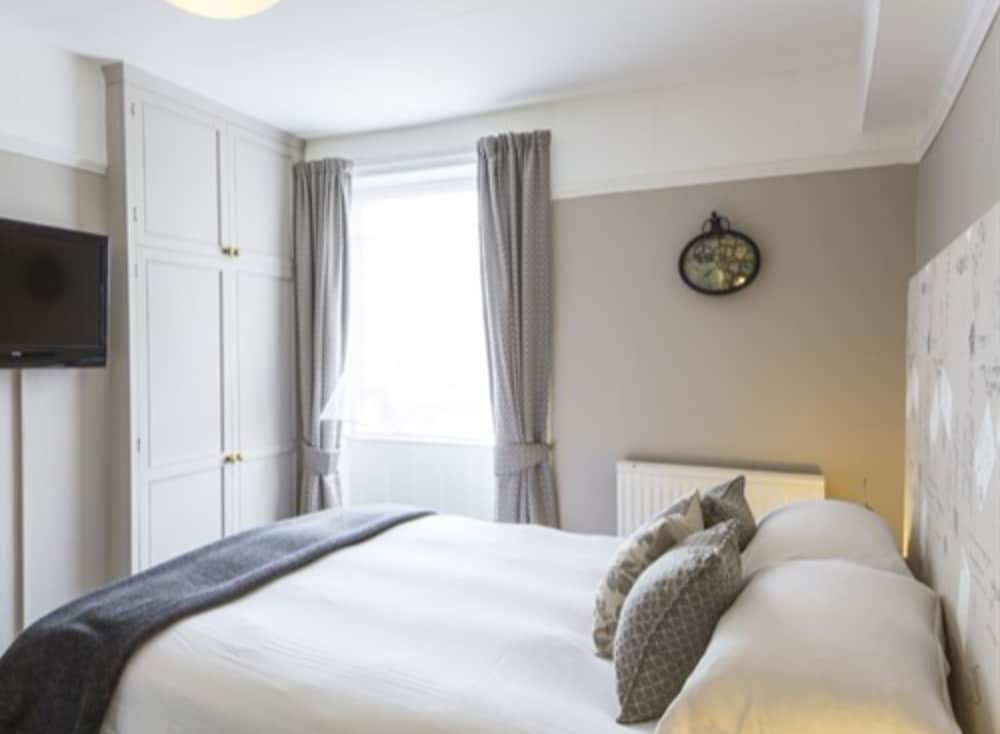 Фото Westwood Guest House