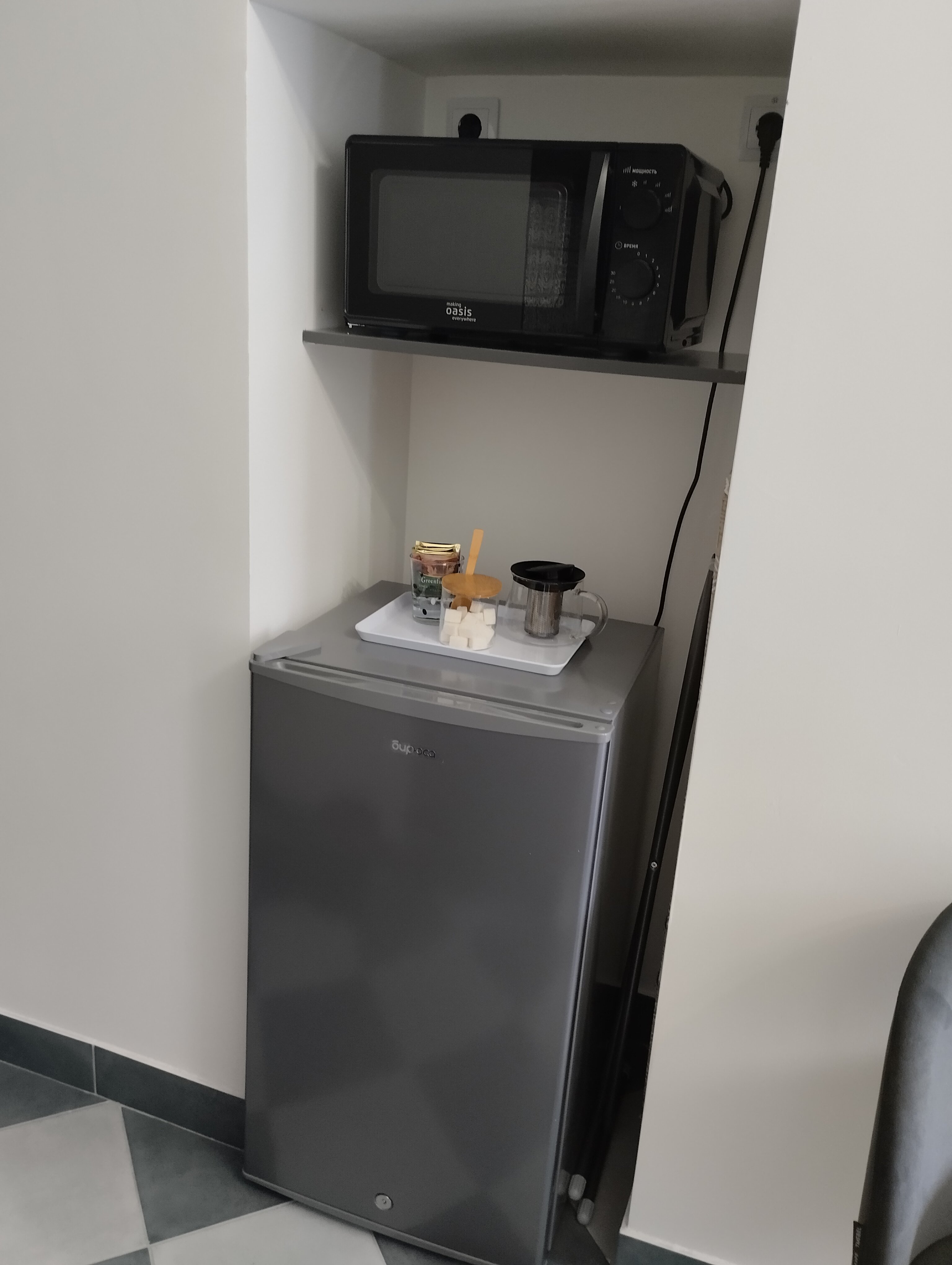 Фото Двенадцать