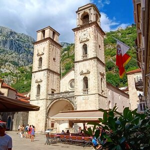 Кафедральный собор святого Трифона (Kotor, kvartal Stary gorod), catholic church