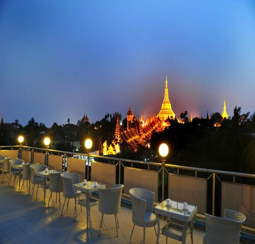Гостиница Hotel Lavender в Янгоне