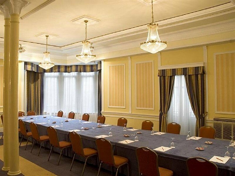 Фото One Shot Palacio Reina Victoria 04 Hotel