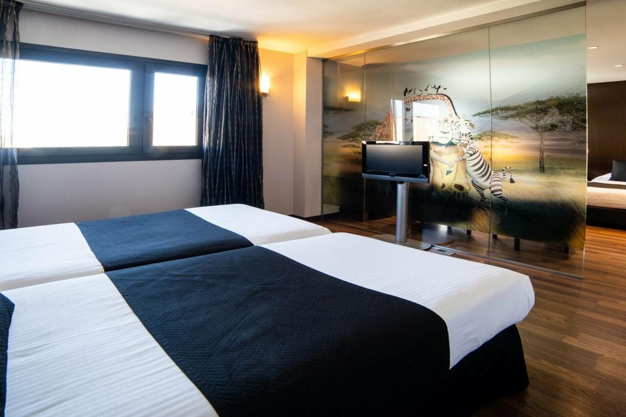 Фото отеля 3