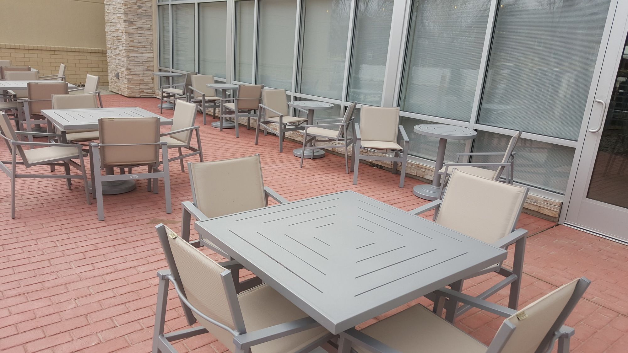 Фото Holiday Inn Express & Suites Toledo West, an Ihg Hotel