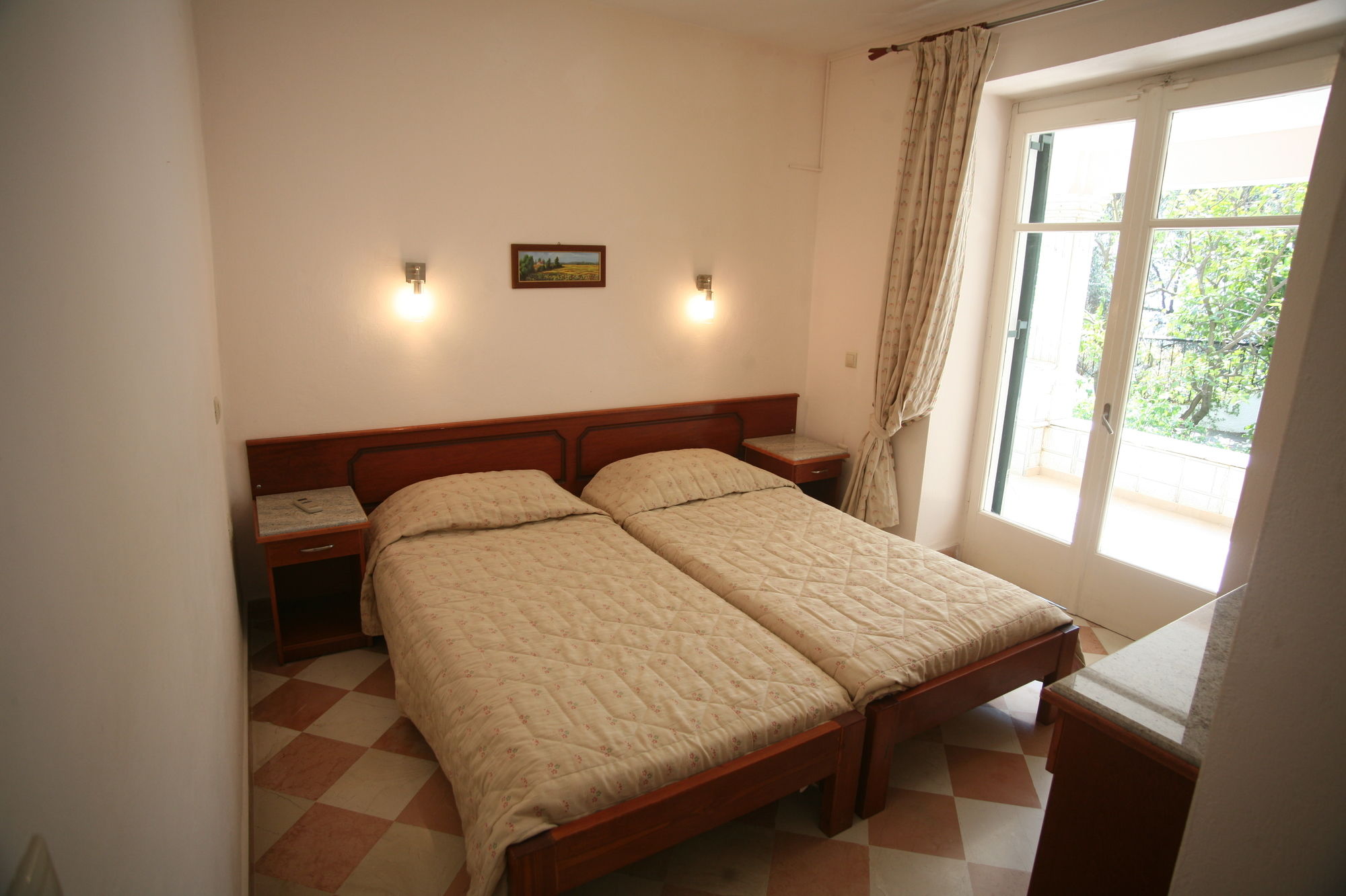 Фото Aphrodite Apartments