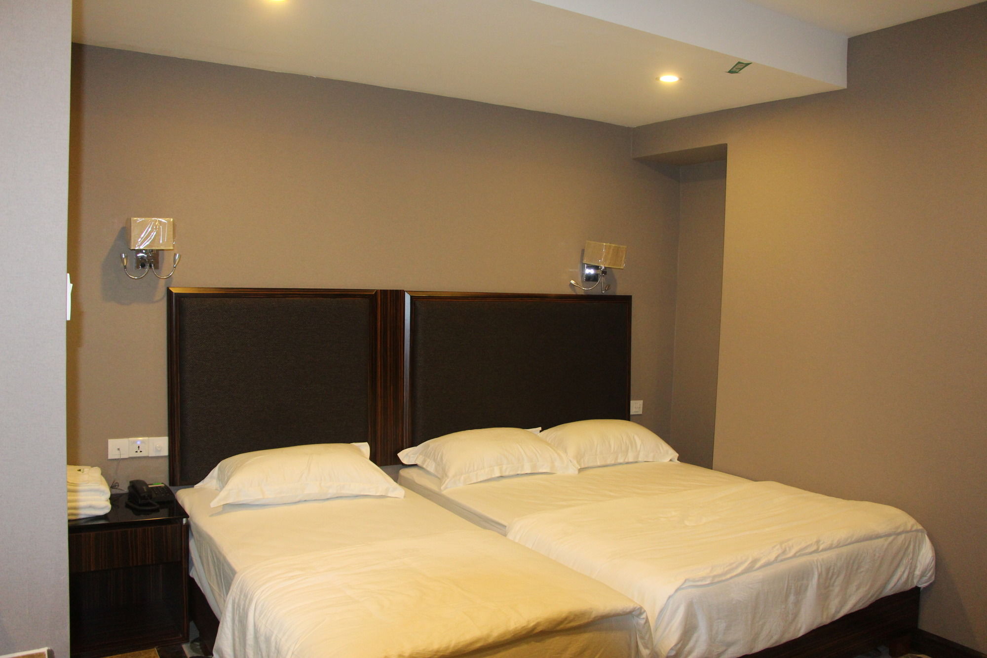 Фото Fan Holiday Hotel by Glex