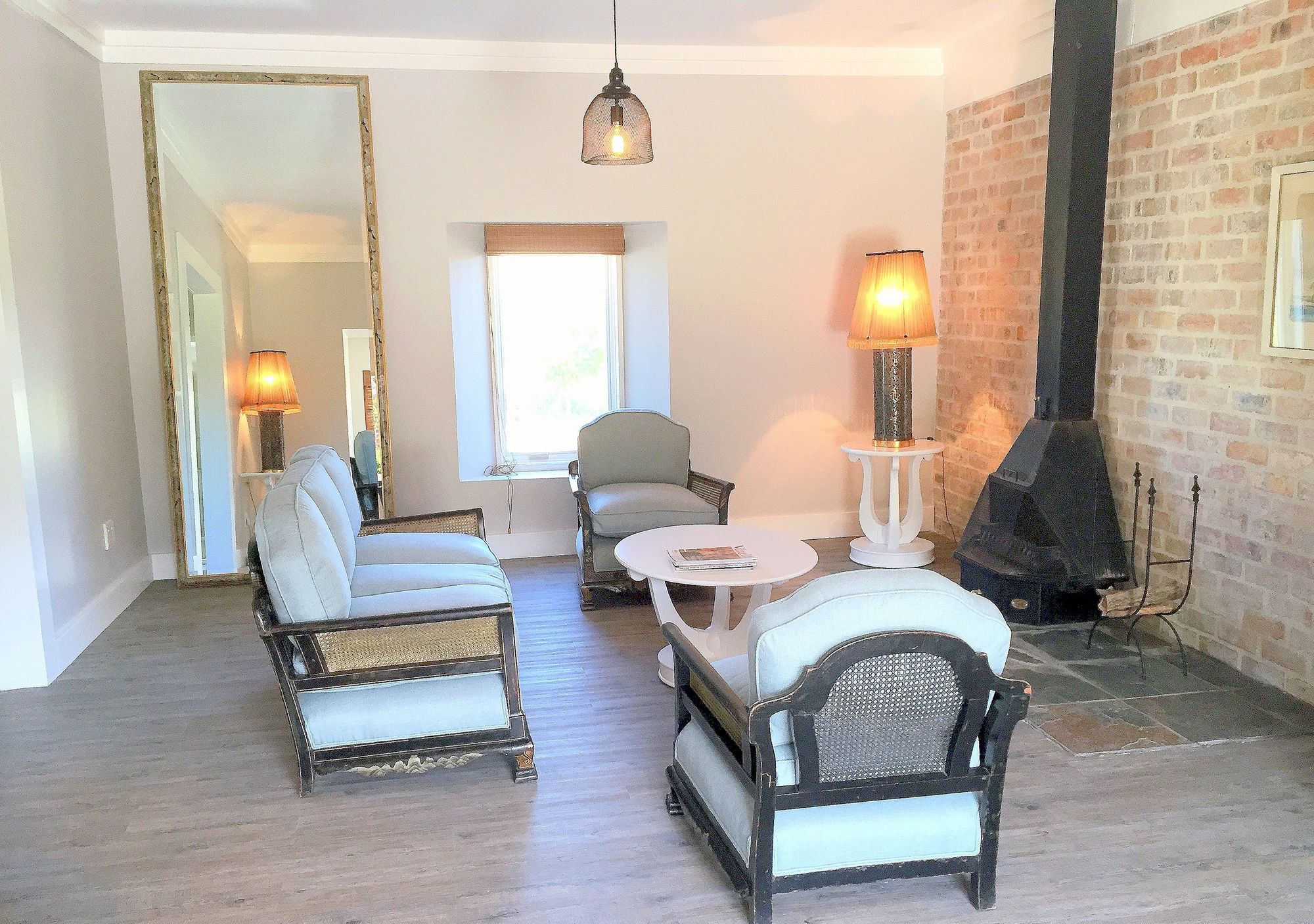 Фото White Water Farm