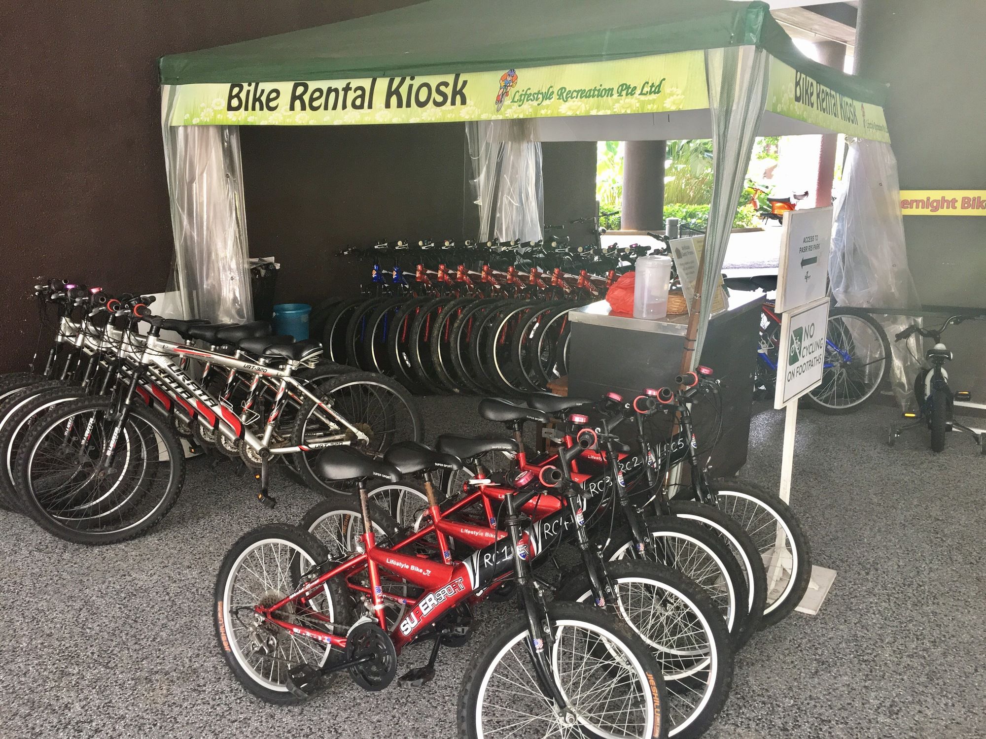 Фото D’Resort @ Downtown East