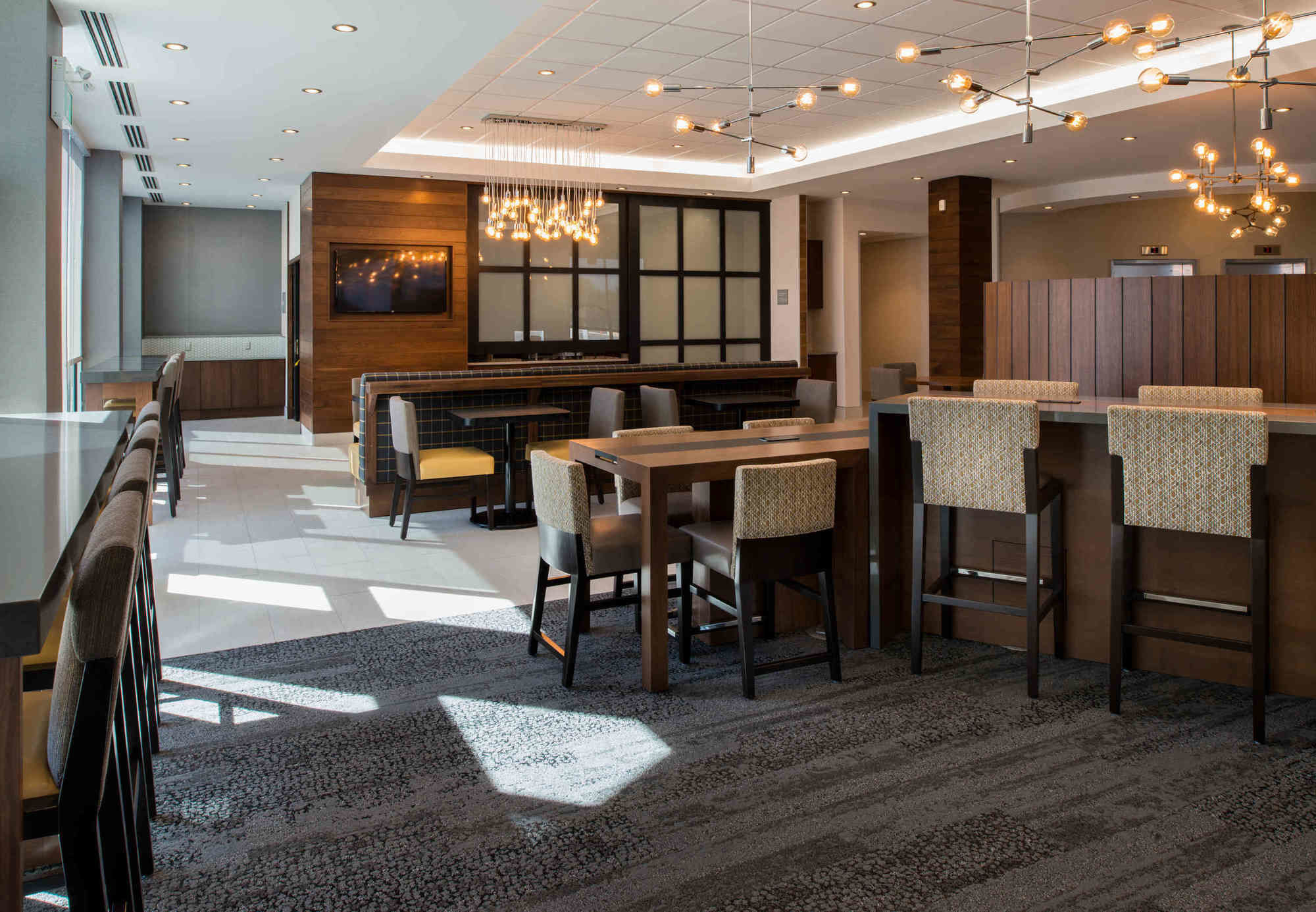 Фото TownePlace Suites by Marriott Saskatoon