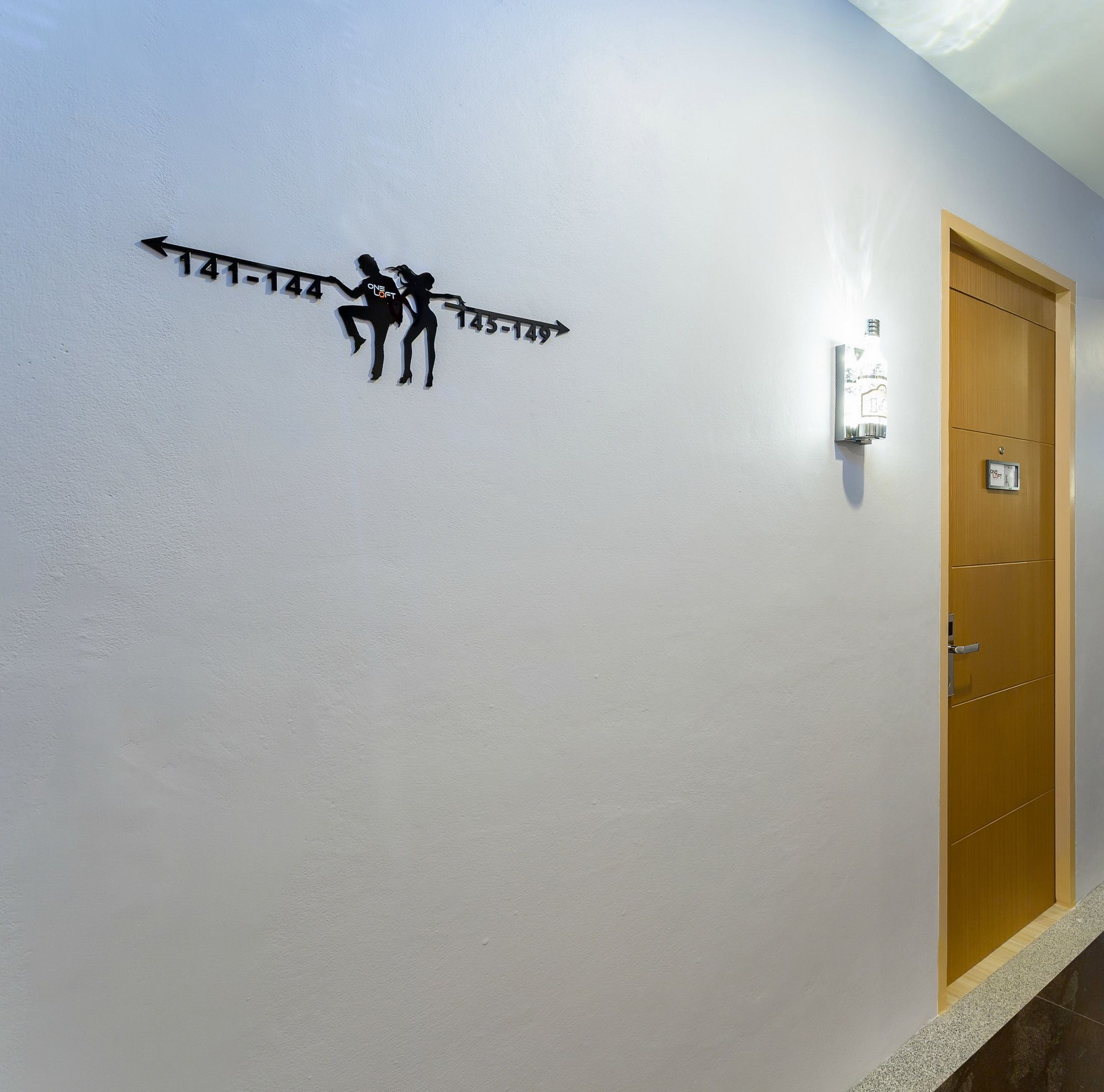 Фото Oneloft Hotel