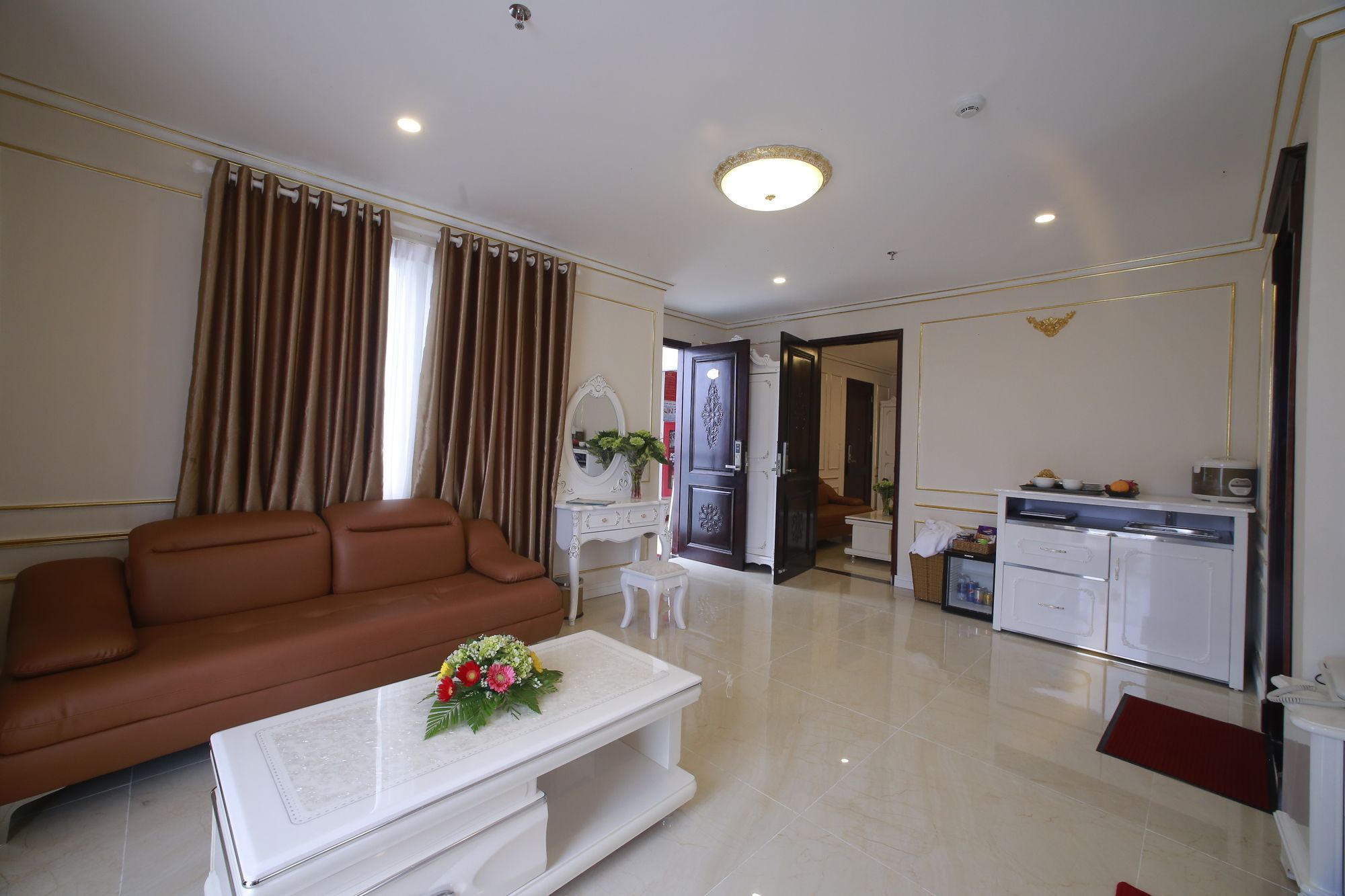 Фото Tuyet Son Hotel