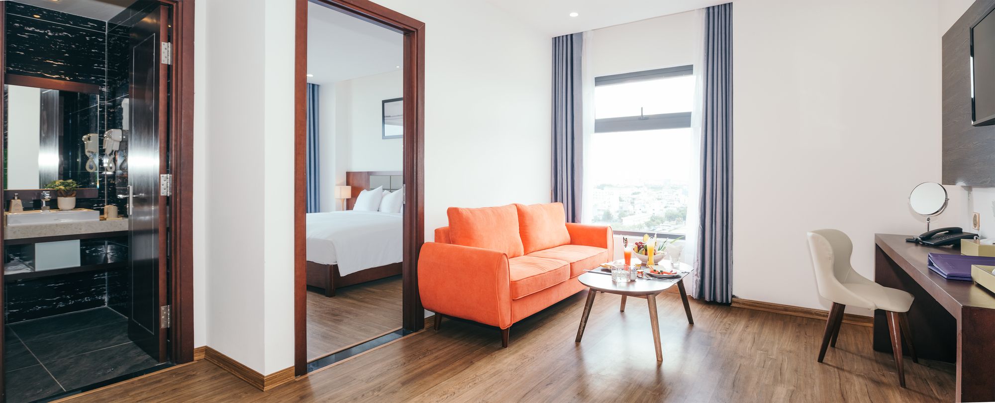 Фото Aria Grand Hotel & Apartments