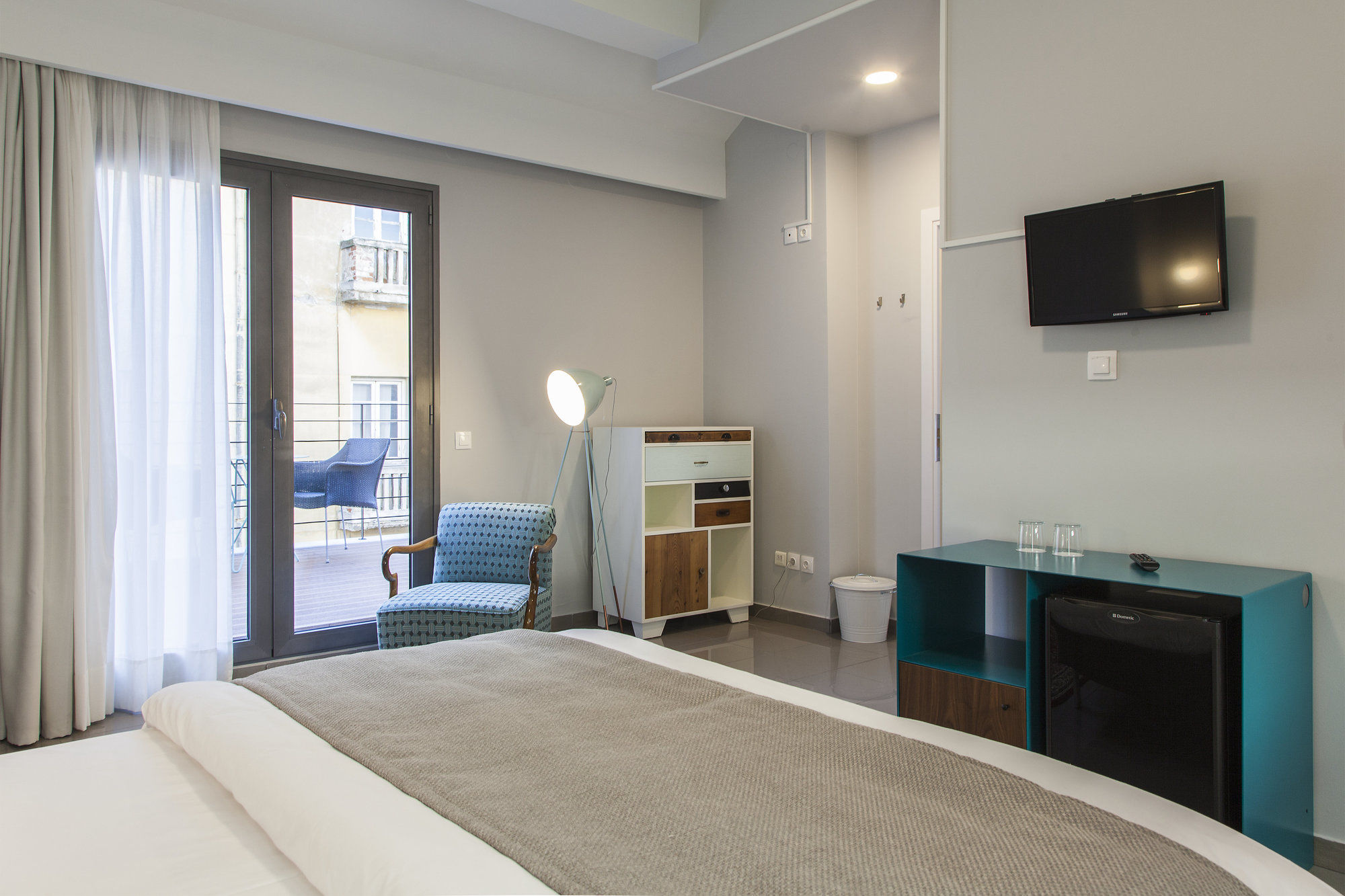 Фото The Caravan