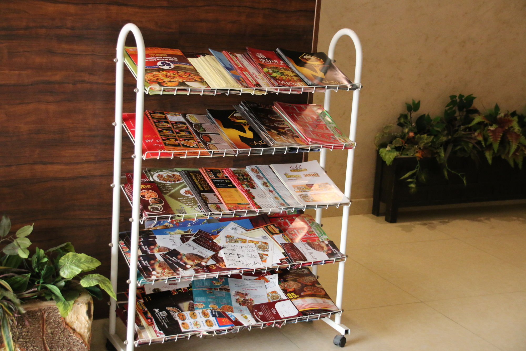 Фото Dorar Darea Hotel Apartments - Al Mughrizat