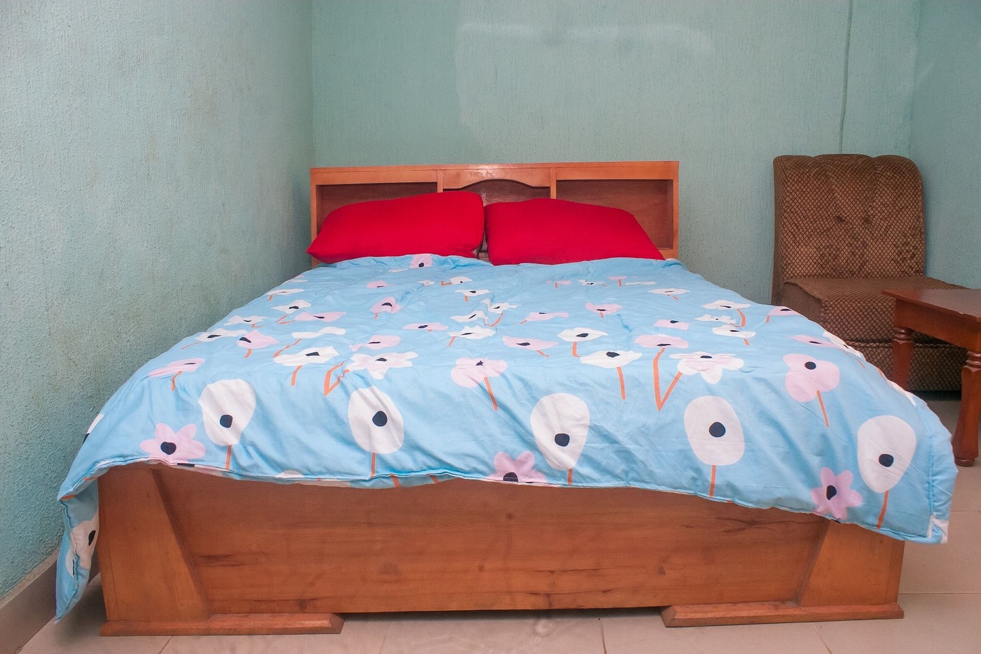 Фото Sarank Garden Hotel