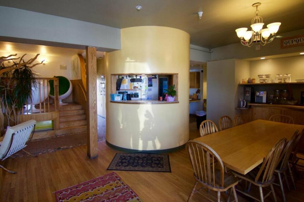 Фото Qupqugiaq Inn