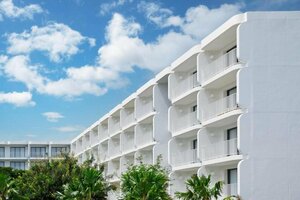 Гостиница The Standard Hua Hin