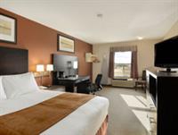 Фото Super 8 by Wyndham Meadow Lake