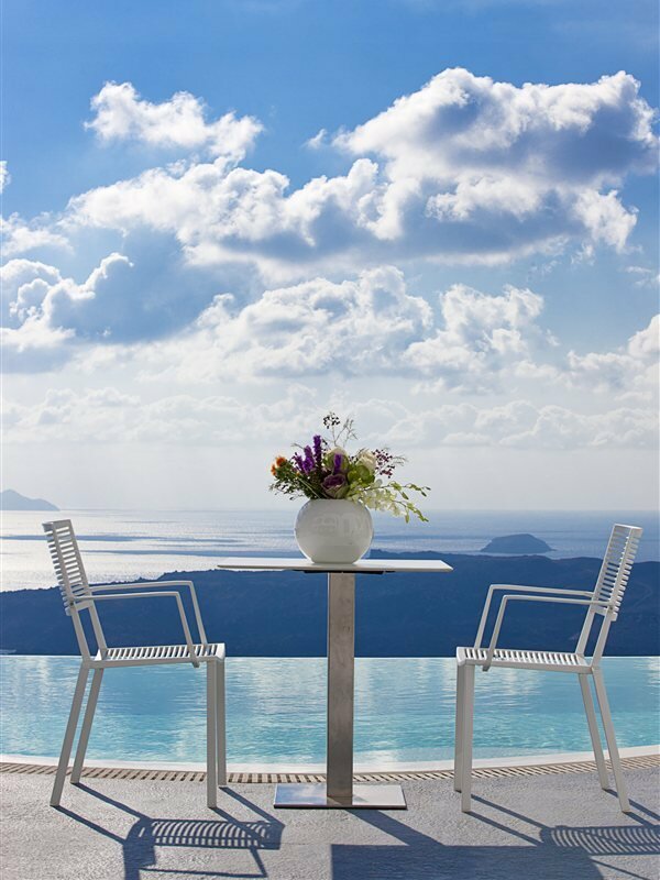 Фото Cosmopolitan Suites