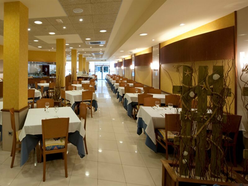 Фото Hotel Delfín