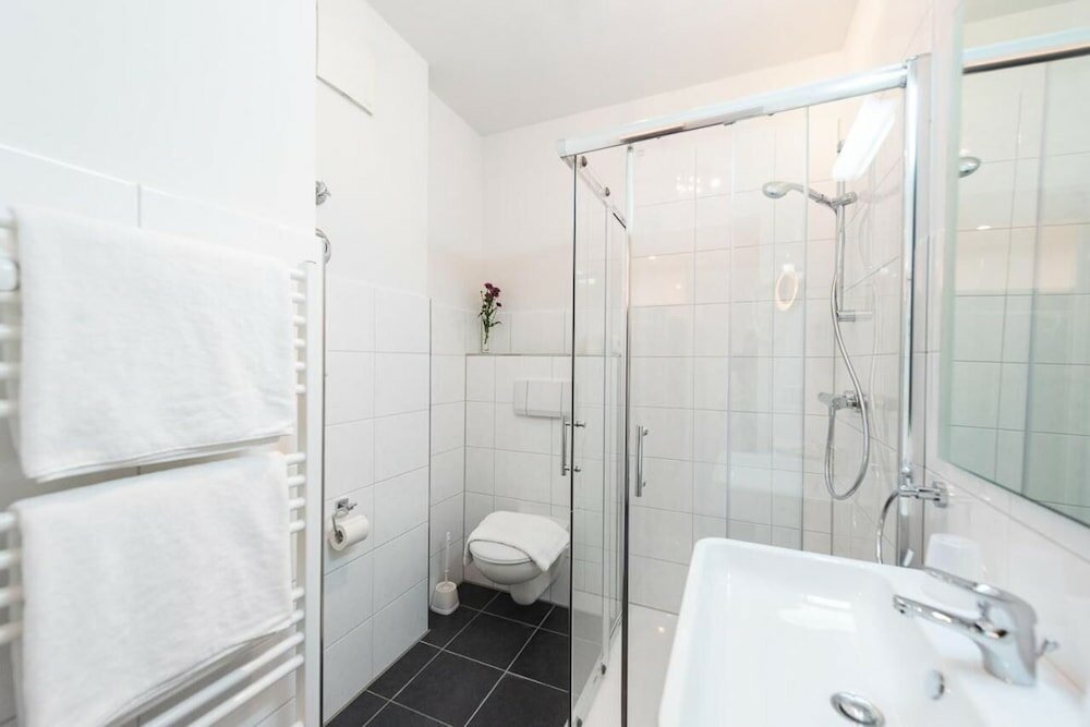 Фото Hotel Hanseport Hamburg