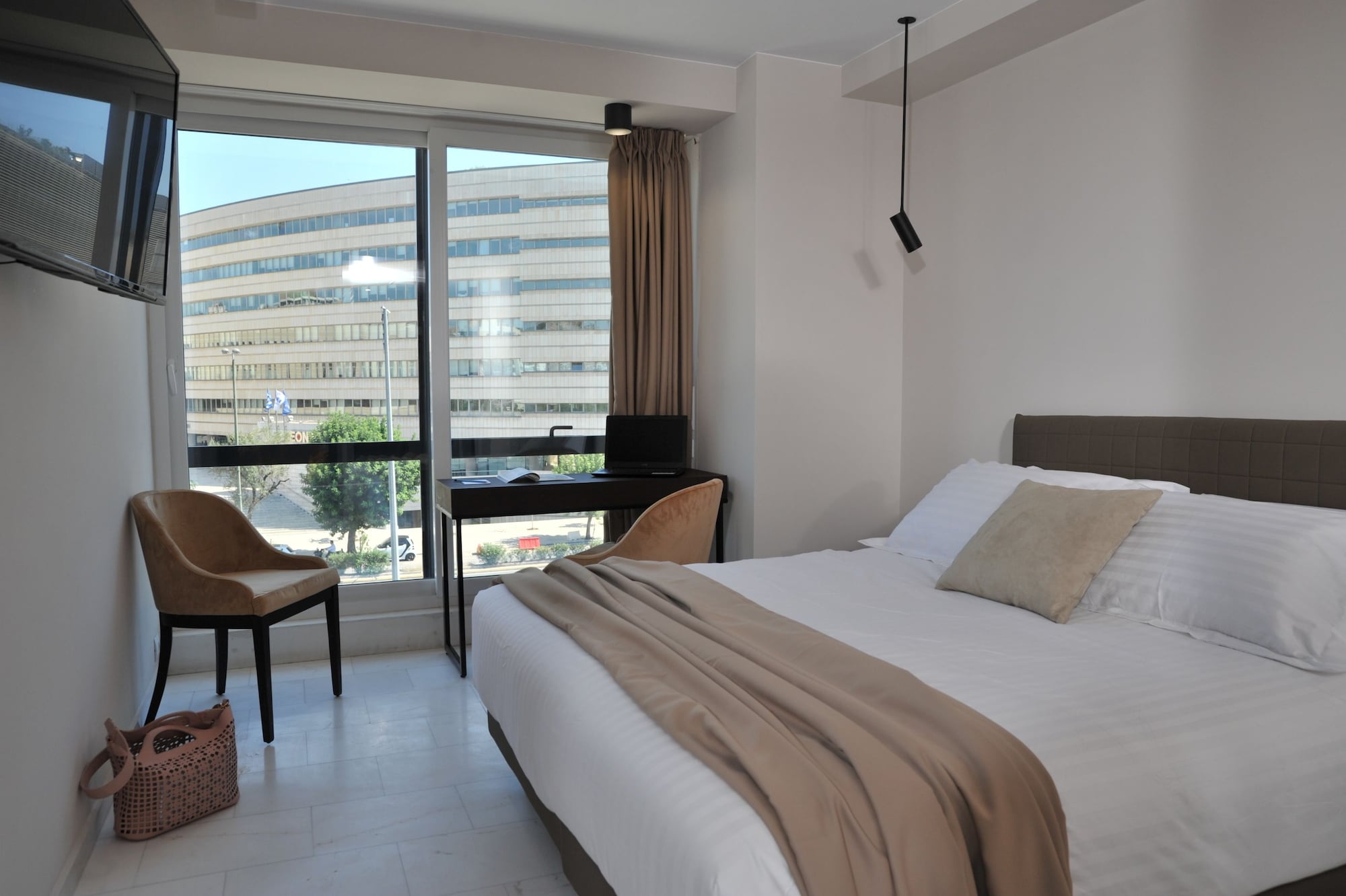 Фото B4b Athens 365 Hotel