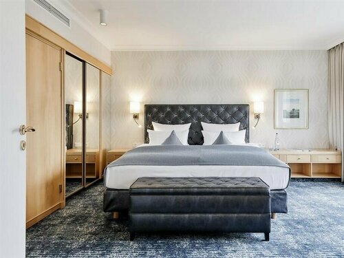 Внешний вид отеля Dorint Venusberg Bonn в Бонне, фото 4