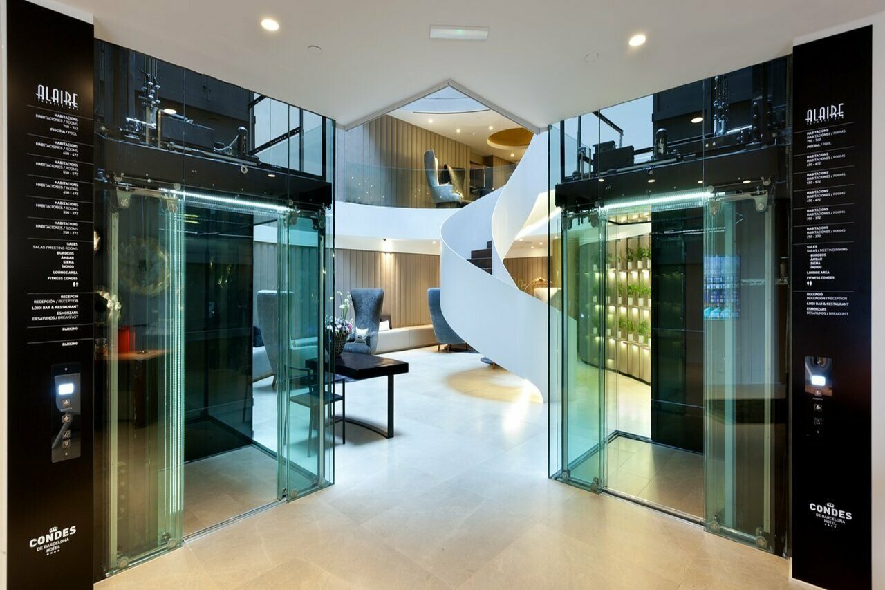 Фото Hotel Condes de Barcelona