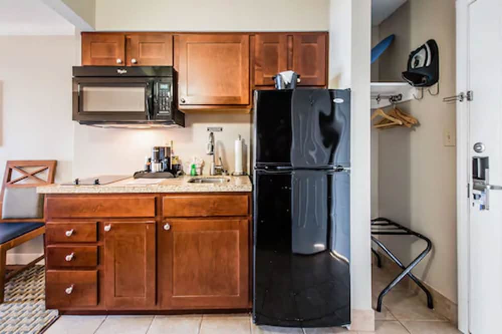 Фото Aqua Beach Inn
