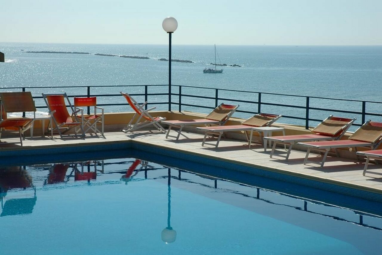 Фото Grand Hotel Dei Cesari Dependance