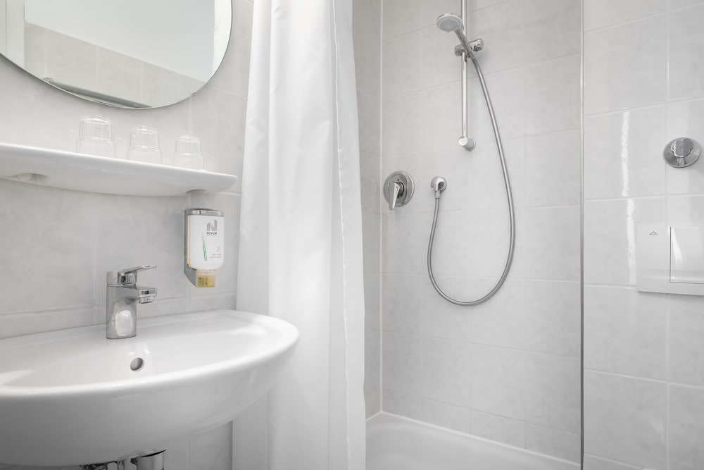 Фото Hotel Leonet