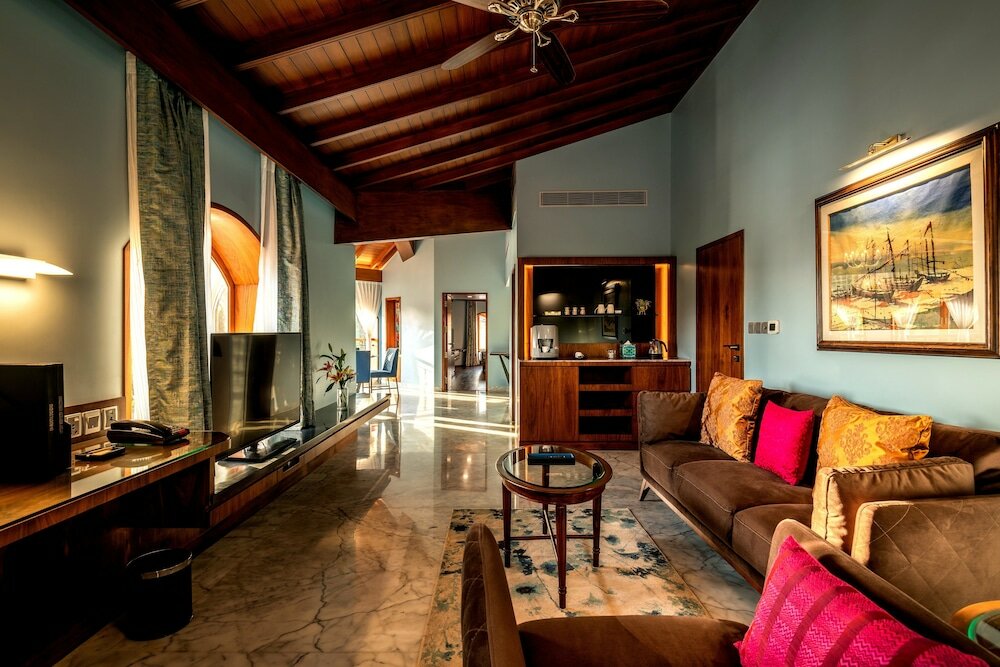 Фото Kenilworth Resort & Spa