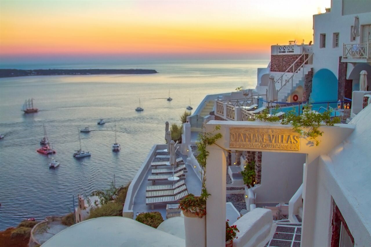 Фото Oia Mare Villas