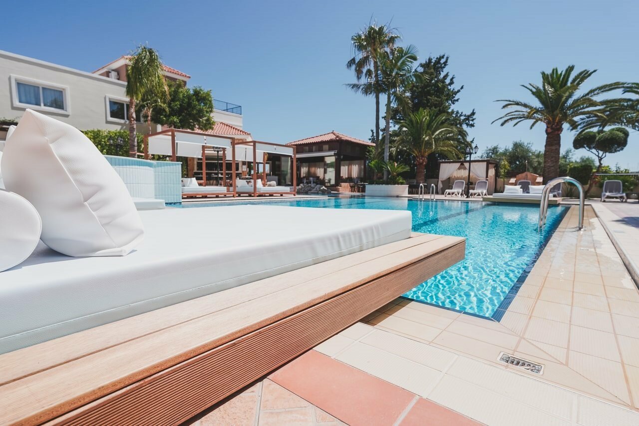 Фото Zeus Village Resort - Adults Only