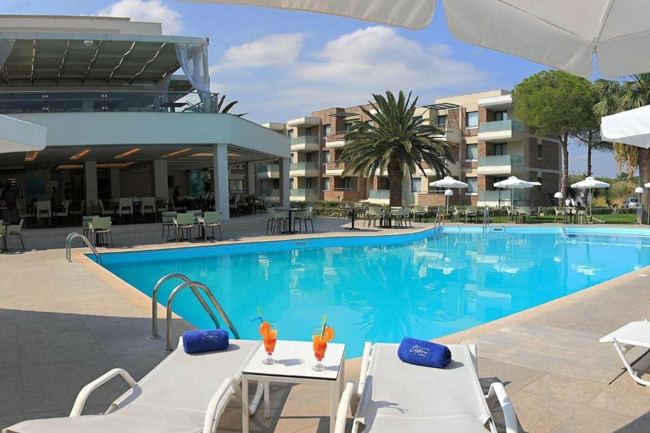 Фото Elysion Hotel