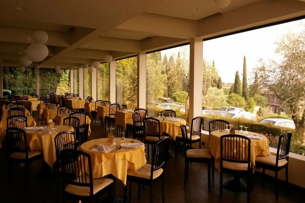 Фото Hotel Désirée