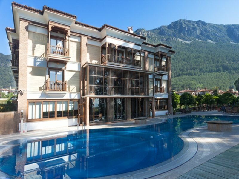 Фото отеля 2