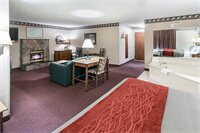 Фото Quality Inn & Suites