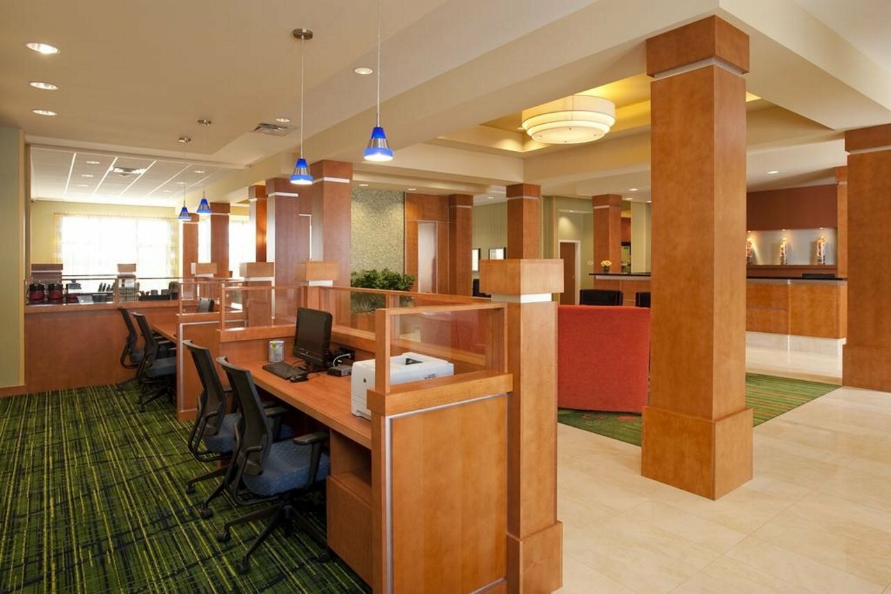 Фото Fairfield Inn & Suites by Marriott Winnipeg