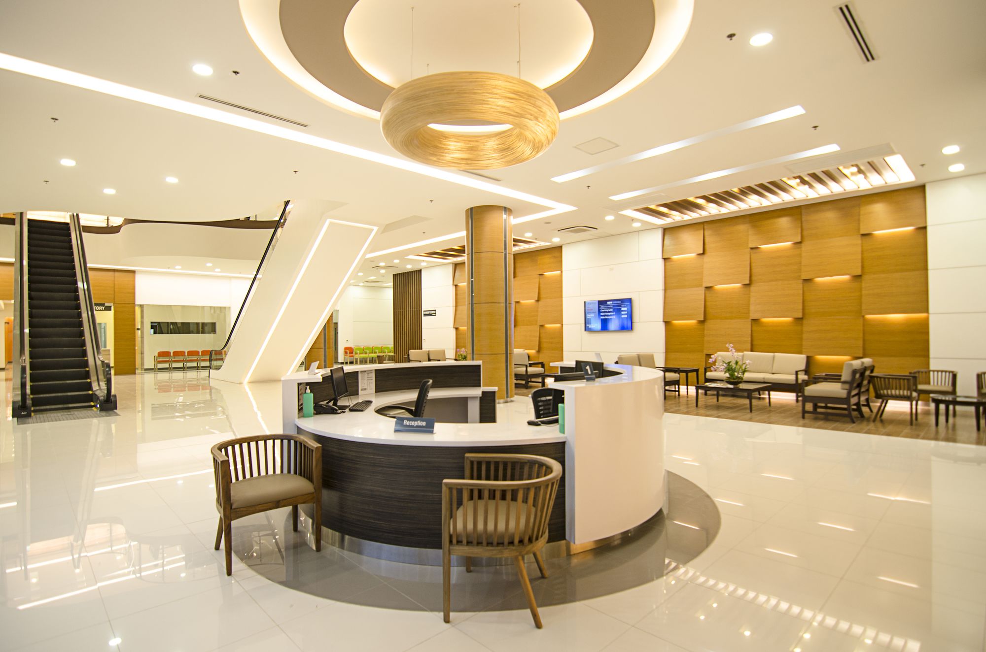 Фото Maayo Hotel