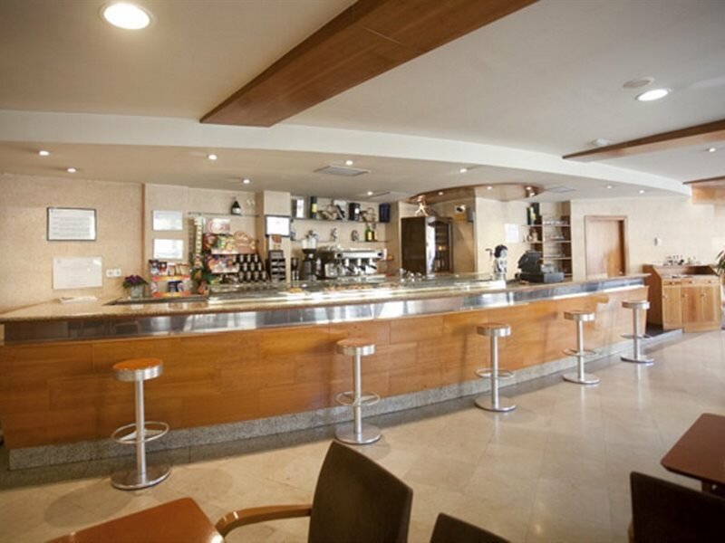 Фото Hotel Almirante