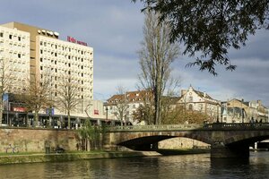 Гостиница Hotel ibis Strasbourg Centre Halles