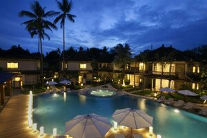 отель Grand Whiz Hotel Nusa Dua Bali