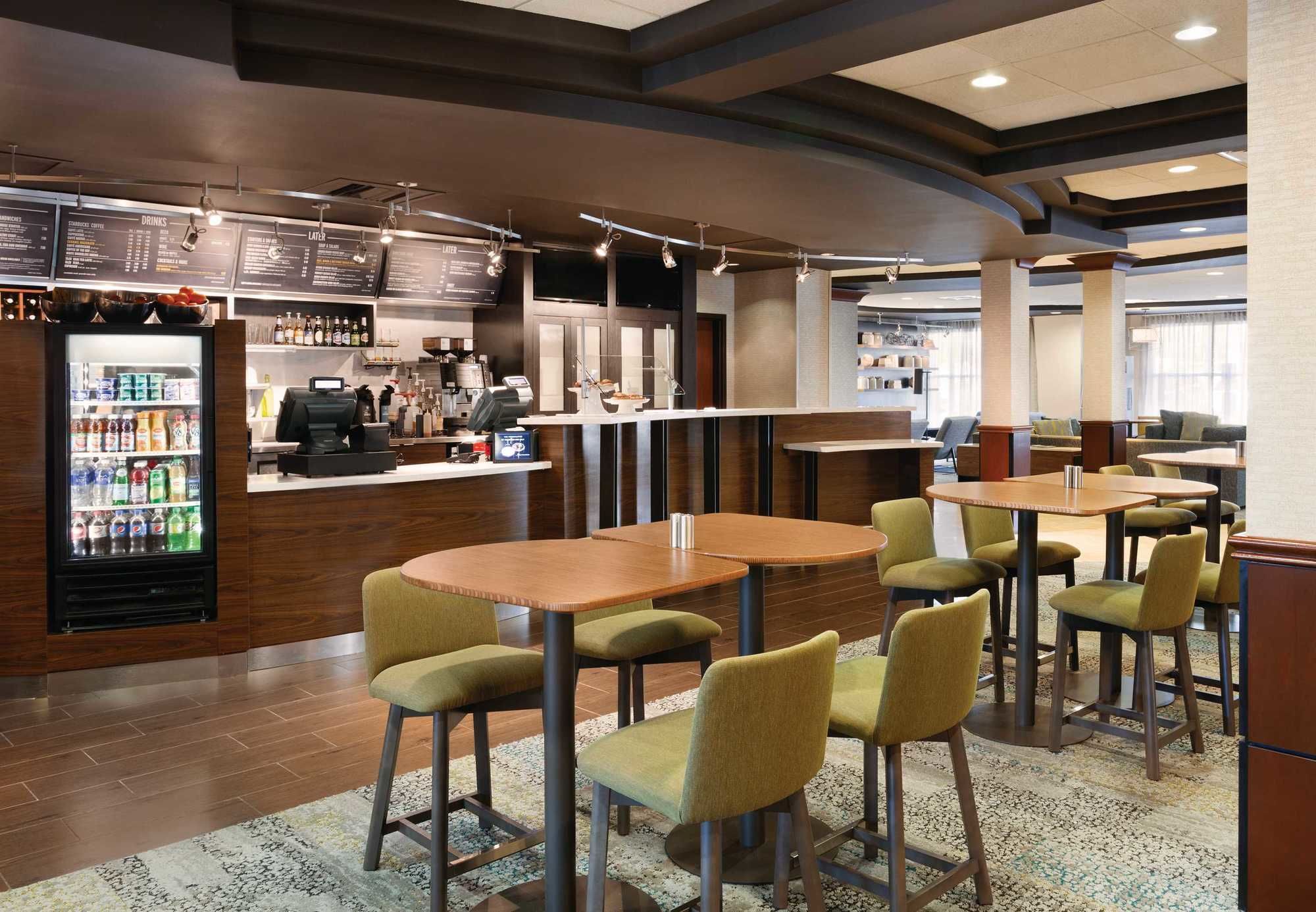 Фото Courtyard Marriott Fort Smith Downtown