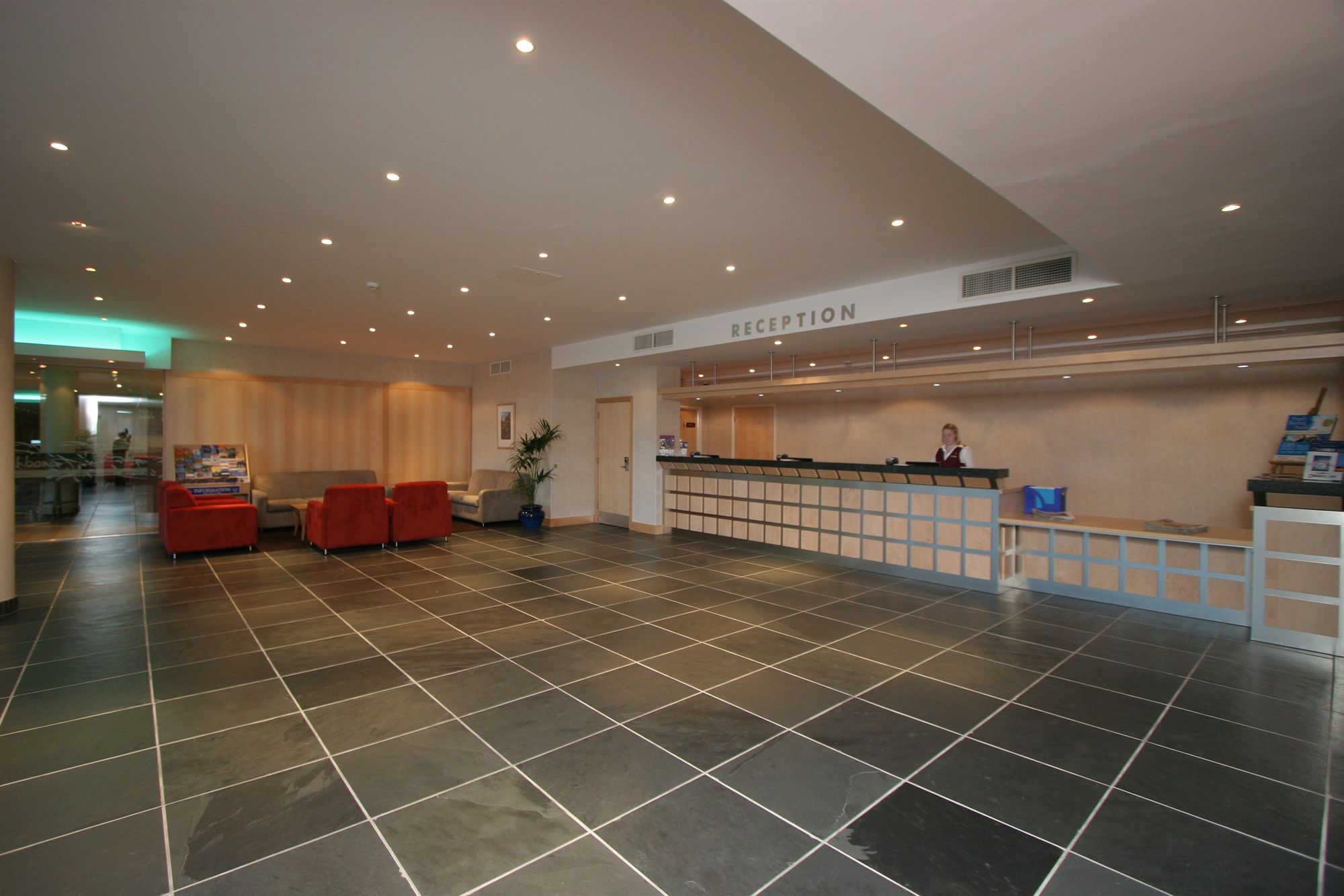 Фото отеля 3