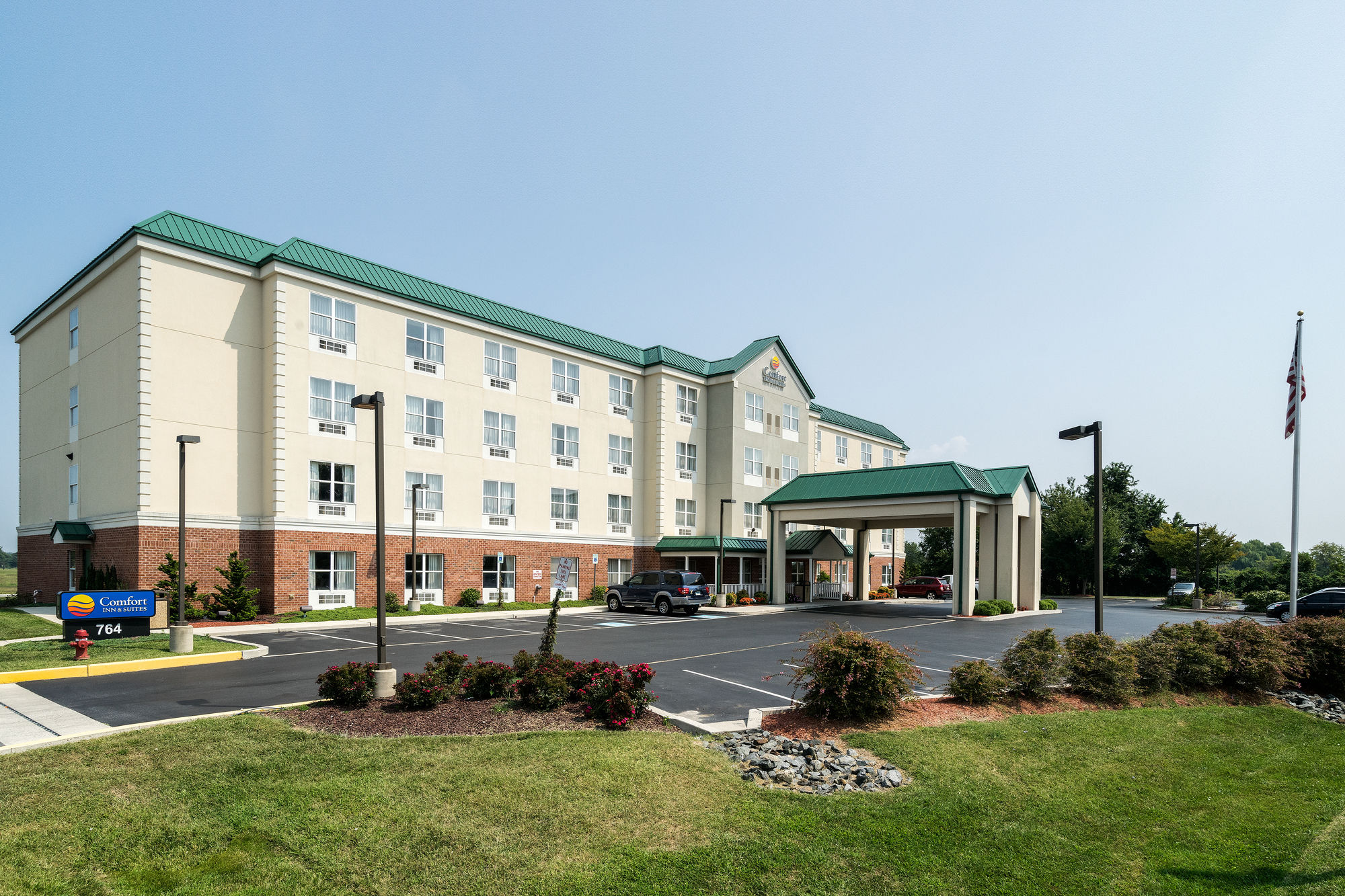 Фото Comfort Inn & Suites