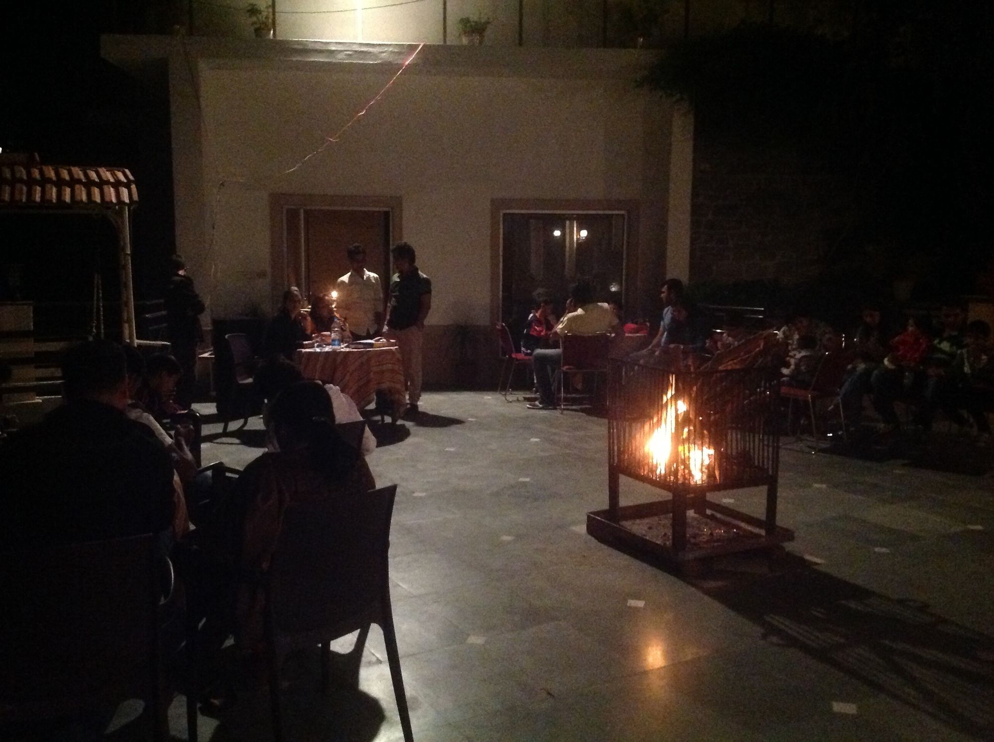 Фото Woodsvilla Resort