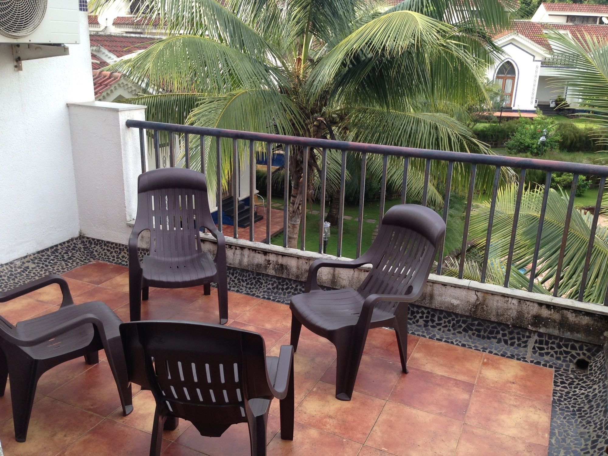 Фото Riviera Foothills