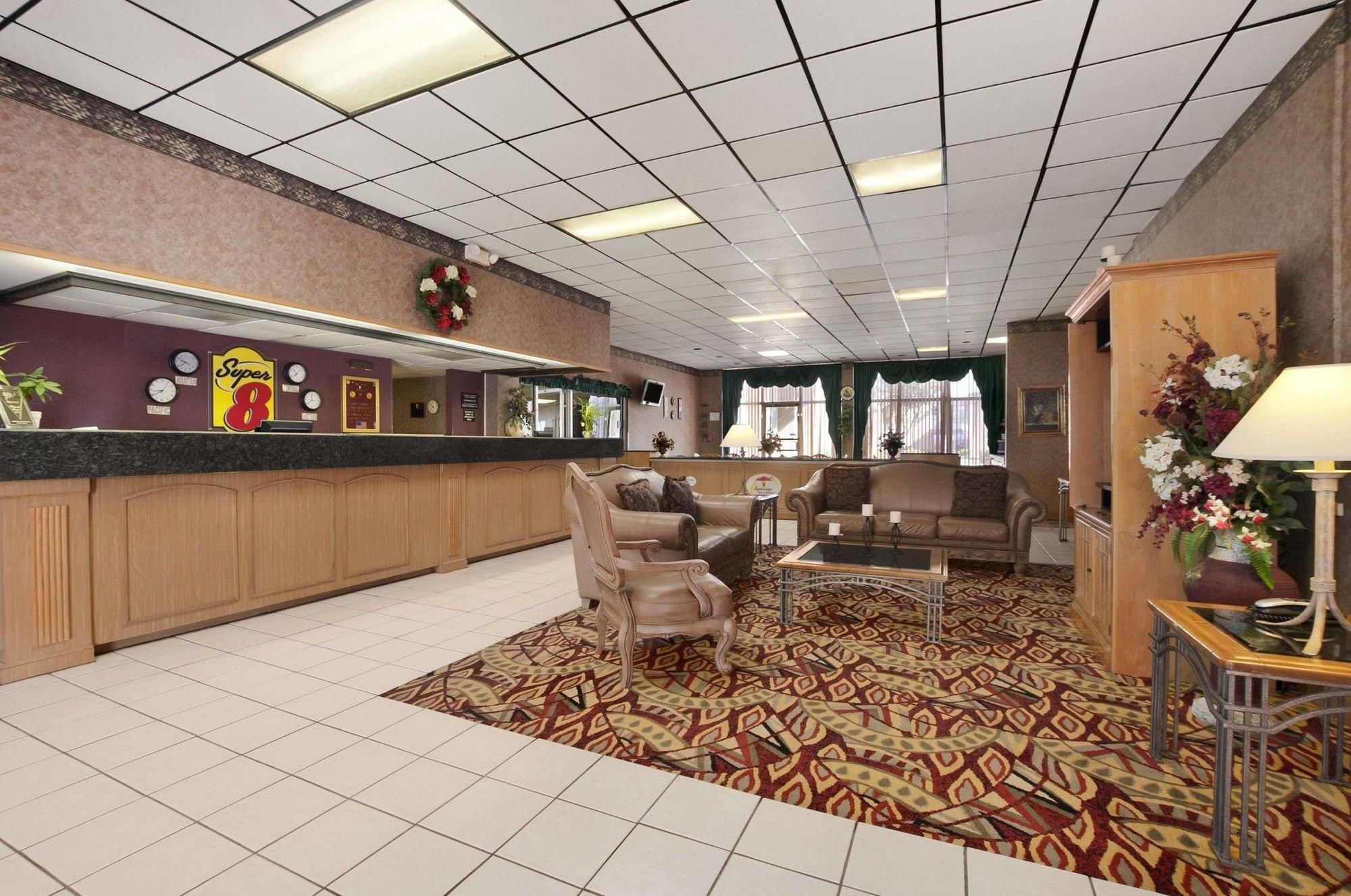 Фото Super 8 by Wyndham Ft Stockton